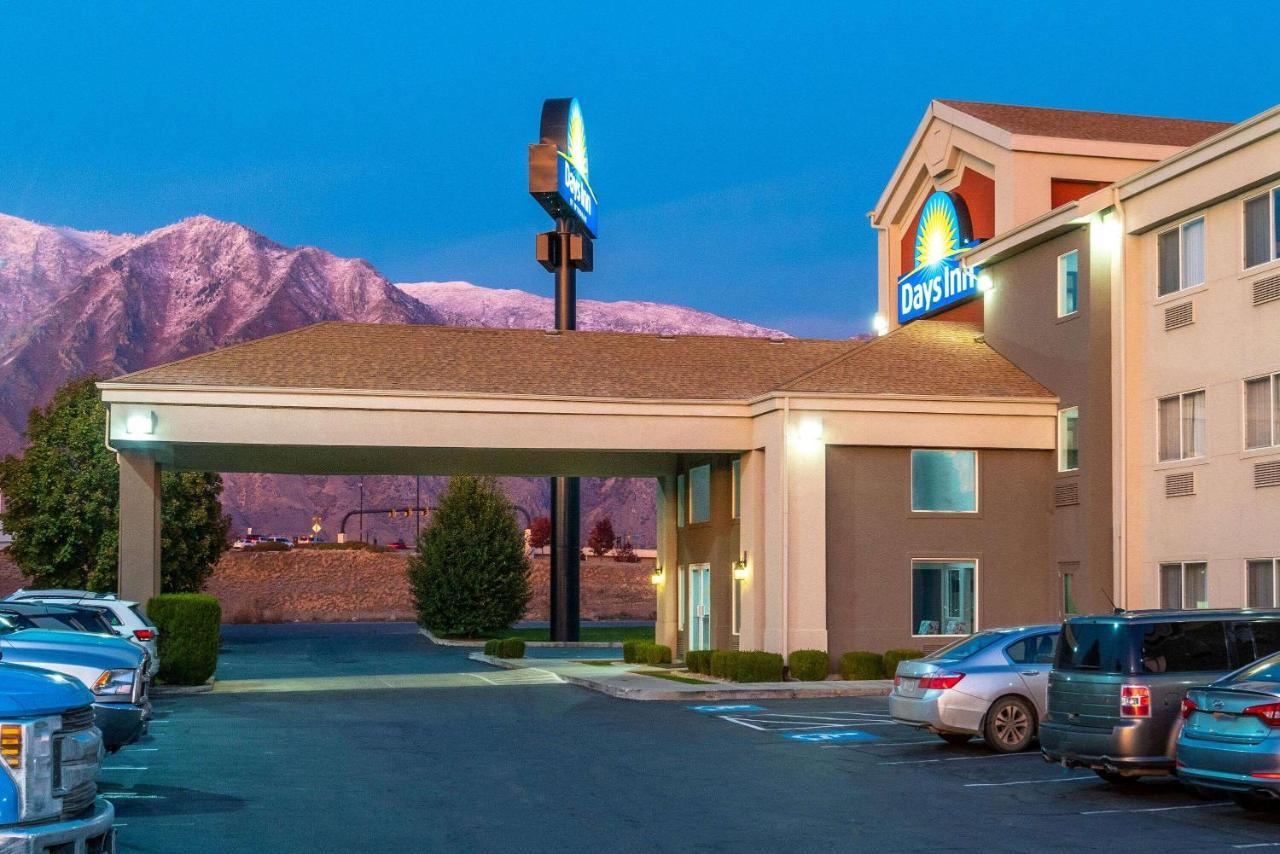 Days Inn By Wyndham Springville Exteriér fotografie