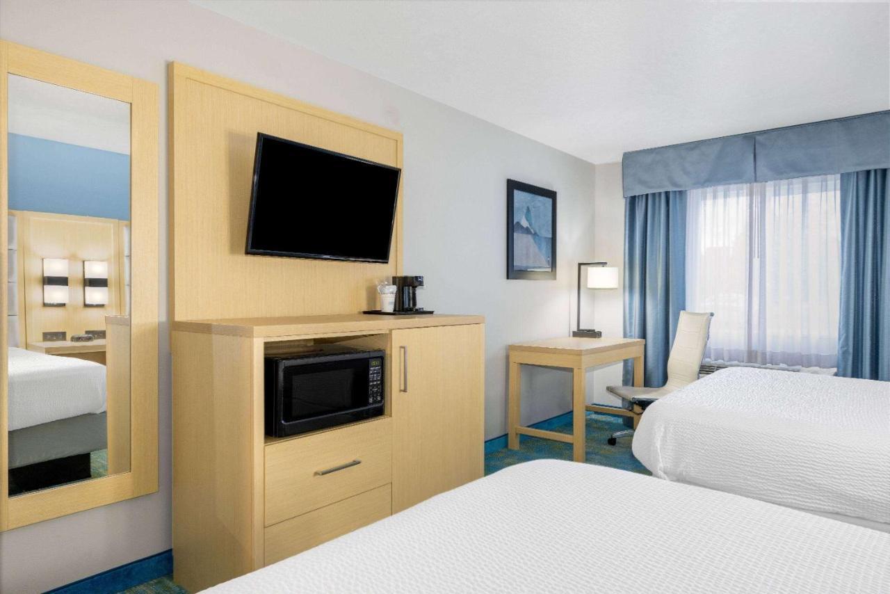 Days Inn By Wyndham Springville Exteriér fotografie